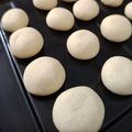Cooksnap sarah azizul semasa beliau membuat Biskut Suji Almond (Hazelnut on top) |Biskut Raya.