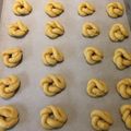 Cooksnap από kimwlos στη συνταγή Πασχαλινά μπισκοτοκούλουρα