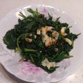 小苓子 的 清炒地瓜葉 cooksnap