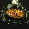 Sudipa Gope's cooksnap of when they made Aloo Gobhi Matar/ Potato Cauliflower Green Peas Dry Curry.