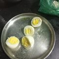 Reena Yadav का कुकस्नैप जब उन्होंने उबला अंडा (Ubla anda recipe in hindi) बनाया था।