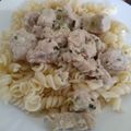liliom1229 Cooksnap-ja, amikor elkészítette a(z) Tejszínes-tárkonyos pulykaragu barnarizzsel receptet.