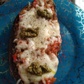El cooksnap de Sandra cuando hizo Berenjenas al pesto de albahaca, rellenas de atún con tomate.
