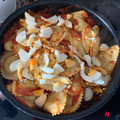 El cooksnap de Laura cuando hizo Raviolis de carne con salsa de tomate y con huevo.