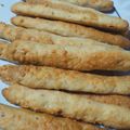 Cooksnap από Νεφέλη Παπαθανασίου στη συνταγή Κριτσίνια με τυρί! 🧀