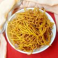 Bansi Thaker's cooksnap of when they made આલુ મસાલા સેવ (Aloo Masala Sev Recipe In Gujarati).