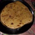Kirti Mathur का कुकस्नैप जब उन्होंने प्याज का पराठा (Pyaz ka paratha recipe in hindi) बनाया था।