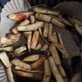 El cooksnap de angaba190 cuando hizo Chips de berenjena en Airfryer.