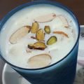 Neelam Gahtori का कुकस्नैप जब उन्होंने पंजाबी लस्सी (Punjabi lassi recipe in hindi) बनाया था।