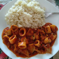 El cooksnap de yulia cuando hizo Calamares o chipirones en salsa de tomate casera.
