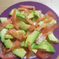 El cooksnap de Cristina cuando hizo Ensalada de tomate, aguacate y salmón ahumado.