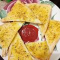 Cooksnap dari belinnaema untuk resep Garlic Bread (tanpa oven)