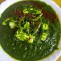 Neeta kamble का कुकस्नैप जब उन्होंने राजस्थानी ढाबा स्टाइल पालक पनीर (Rajasthani Dhaba style palak paneer recipe in Hindi) बनाया था।