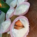 Cooksnap dari Ros Naka Ho untuk resep Cara membuat Mochi RAW CHOCOLATE STRAWBERRY DAIFUKU 「生チョコいちご大福の作り方」