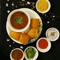 Mauli Mankad's cooksnap of when they made રગડા પાવ (Ragado paavin gujarati).