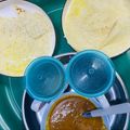 Cooksnap Siti semasa beliau membuat Lempeng Kelapa.