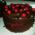 صورة من طبخات بنت الشام منى Madona ، شاركها بعد تجربة وصفة كيكة الشوكولاتة 🍫❤