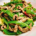姚佩妘 的 青椒炒肉絲（快手料理） cooksnap