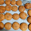 Cooksnap από Mastixoindokarydo στη συνταγή Τυροπιτάκια, λουκανοπιτάκια και σοκολατοπιτάκια 😋😋