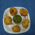 Rekha Vora's cooksnap of when they made બટાકા વડા (Bataka Vada Recipe In Gujarati).
