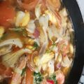 Cooksnap Nuh Ishak semasa beliau membuat Tom Yam Campur Untukku Seorang ❤️☺️.