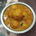 Guru Kalai's cooksnap of when they made பருப்பு உருண்டை குழம்பு.
