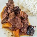 Cooksnap από alsi στη συνταγή Χοιρινό  με δαμάσκηνα και βερίκοκα * του χειμώνα και των Χριστουγέννων *