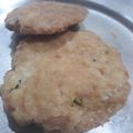 Rajni2 का कुकस्नैप जब उन्होंने सूजी खस्ता मठरी (suji khasta mathri recipe in Hindi) बनाया था।