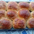 Joyce Ng'ong'a's cooksnap of when they made Dinner Rolls.