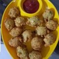 Hemaxi Patel's cooksnap of when they made મગની મોગર દાળ ના વડા.