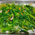 chun手作料理食堂 的 鮮菇炒菠菜 cooksnap