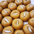 Madhvi Dwivedi का कुकस्नैप जब उन्होंने बेसन के लड्डू(besan k laddu recipe in hindi) बनाया था।