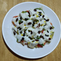 El cooksnap de ALBA FERN cuando hizo Ensalada de queso fresco con tomate raf, aguacates, mango, salsa de yogurt y frutos secos.