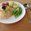 黑皮白牙 的 午餐肉蛋炒飯 cooksnap
