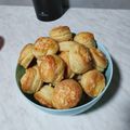 Tibor Nyilas Cooksnap-ja, amikor elkészítette a(z) Hajtogatott túrós pogácsa receptet.