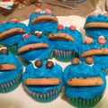 thomasjones's cooksnap of when they made Cookie Monster Cupcakes.