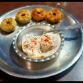  ~Sushma Mishra Home Chef का कुकस्नैप जब उन्होंने कच्चे केले का दही वड़ा, साबूदाना रोल, सामक पैन केक, पान कुल्फी। बनाया था।
