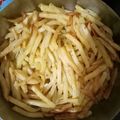 kinjal mehta's cooksnap of when they made પોટેટો ફ્રેન્ચ ફ્રાયસ (potato French fries recipe in Gujarati).
