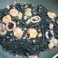 El cooksnap de Xus cuando hizo Espaguetis negros con calamar y gulas.