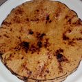 Hemani bhati का कुकस्नैप जब उन्होंने मक्का की रोटी(makka ki roti recipe in hindi) बनाया था।