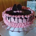 El cooksnap de Soraya cuando hizo 💍 Torta de frutillas a la crema con drip de chocolate - Naked strawberry drip cake de Aniversario💍.