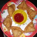 shivani sharma का कुकस्नैप जब उन्होंने कच्चा केला पनीर का समोसा (Kaccha kela paneer ka samosa recipe in Hindi) बनाया था।