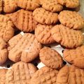 Cassie Blankenship's cooksnap of when they made Easy Peanut Butter Cookies.