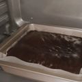 Thanh Thúy's cooksnap of when they made Bánh brownie 😋.