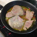 El cooksnap de Eduardo Cano Hernández cuando hizo Lomo de atún fresco plancha con salsa de cebolla caramelizada y pimientos asados.