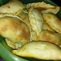 El cooksnap de Meel Oviedo cuando hizo Empanadas criollas fritas. Viva la patria!!!.