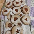 Császáriné Lazányi Mária Cooksnap-ja, amikor elkészítette a(z) Fűszeres linzer receptet.