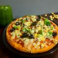 Rinku Rathod's cooksnap of when they made પનીર ટીક્કા પીઝા(Paneer Tikka Pizza Recipe In Gujarati).