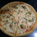 صورة من 💞Cuisine Acil💞، شاركها بعد تجربة وصفة بيتزا بالصوص بيشامل