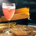Hong Monique 的 凍飲洛神氣泡酒 cooksnap
